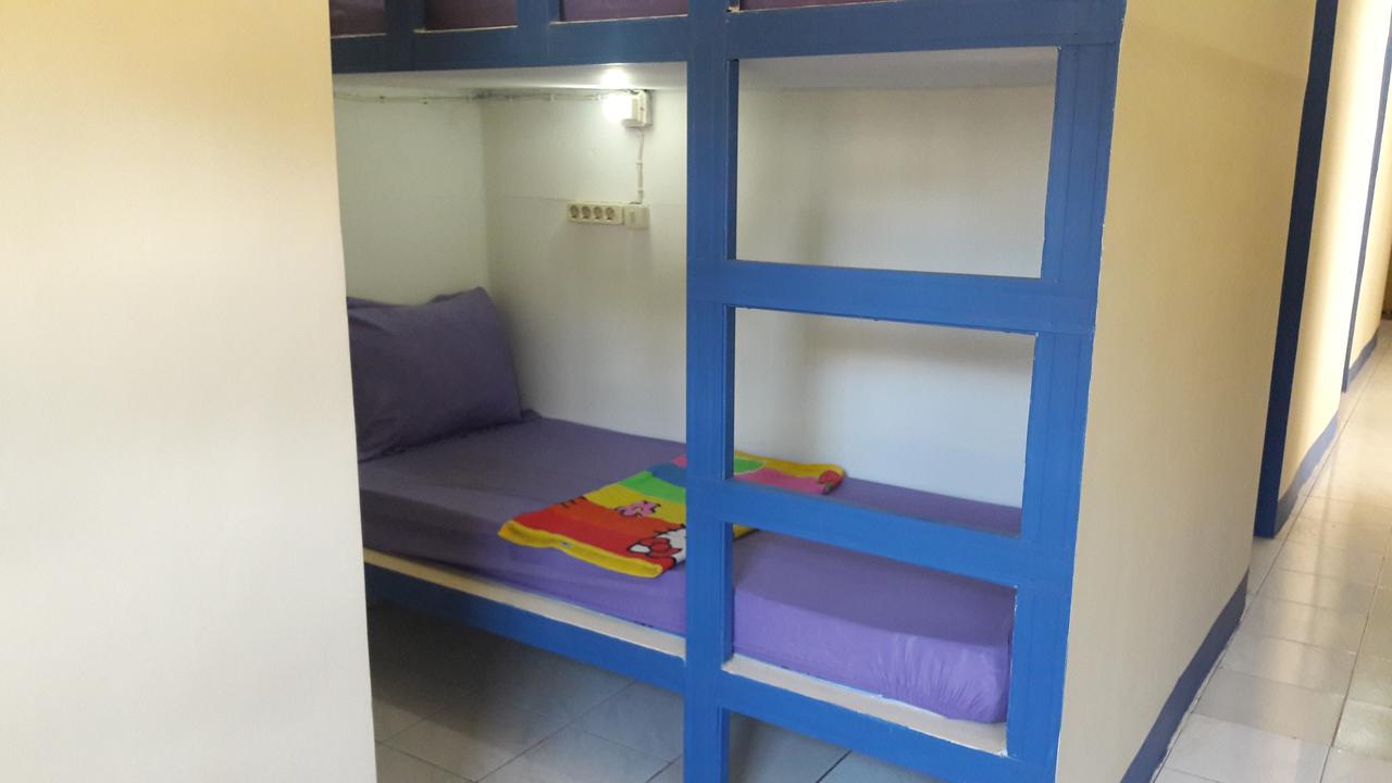 Centro Hostel Labuan Bajo Zewnętrze zdjęcie